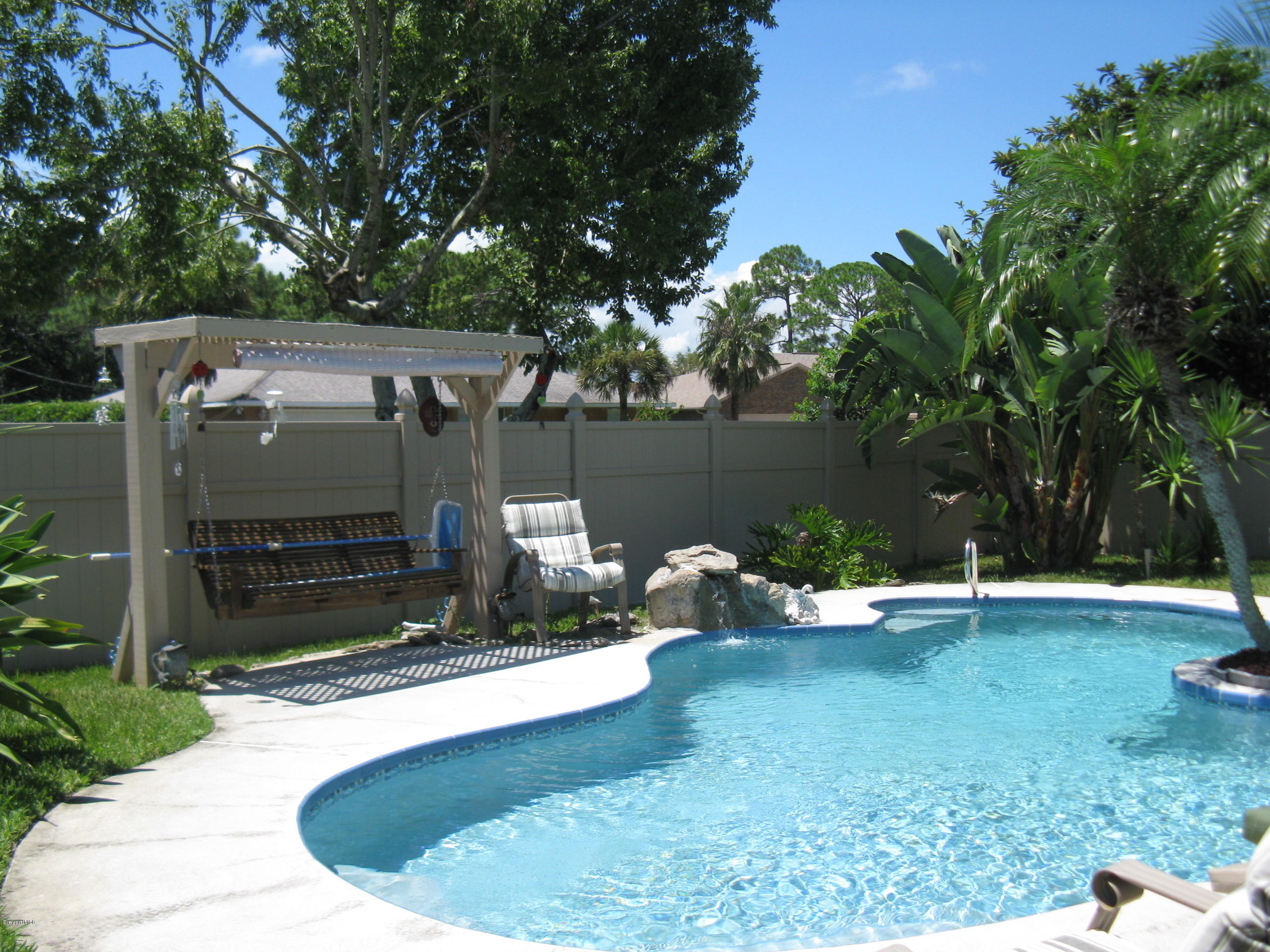 239 Rheine Road Northwest Palm Bay, FL 32907 - Photo 12 of 16 Pool1