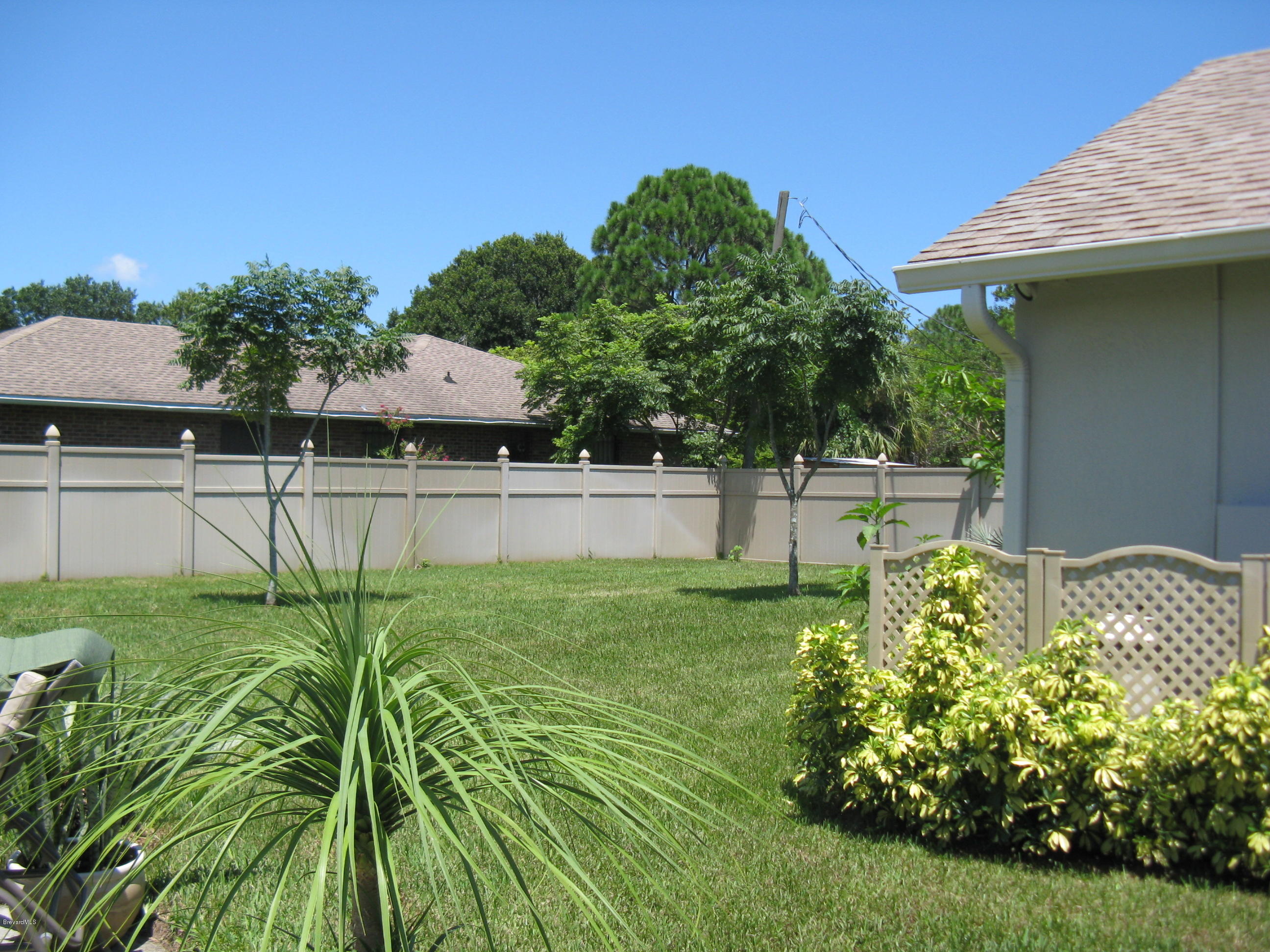 239 Rheine Road Northwest Palm Bay, FL 32907 - Photo 10 of 16 View of Backyard
