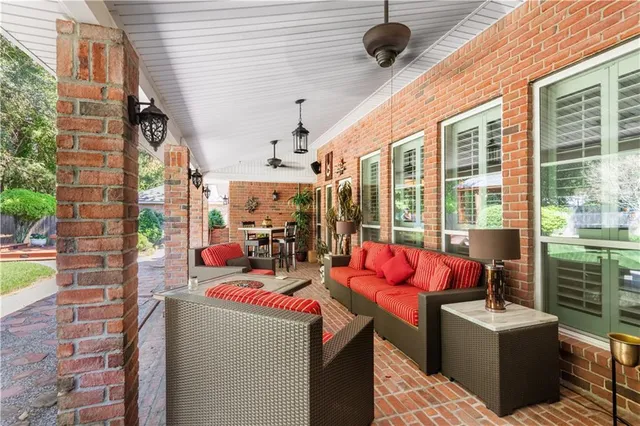 $474,900 | 414 Westwood Drive, Mandeville, LA 70471