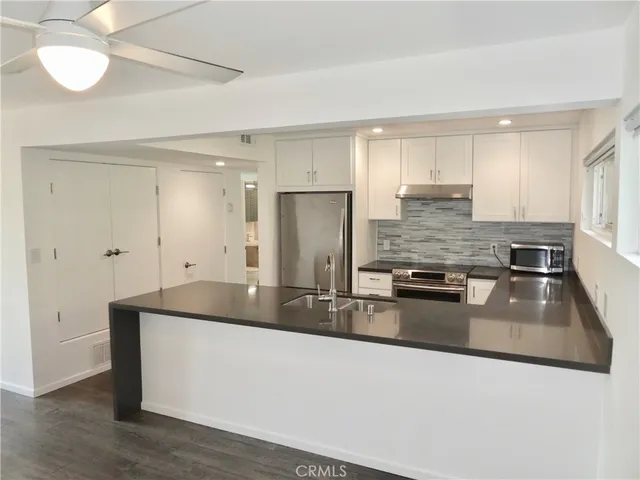 $4,500 | 285 San Joaquin Street, Laguna Beach, CA 92651