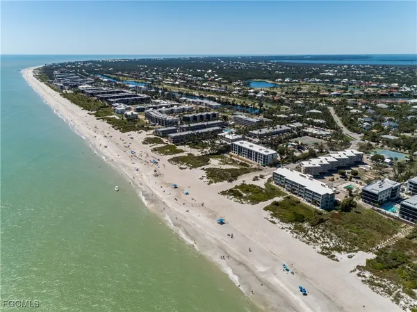 $1,575,000 | 610 Donax Street, Unit 311, Sanibel, FL 33957