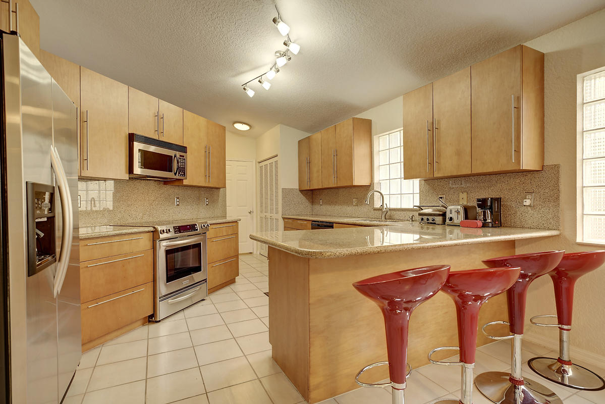 11141 Harbour Springs Circle Boca Raton, FL 33428 - Photo 1 of 22 N2G00