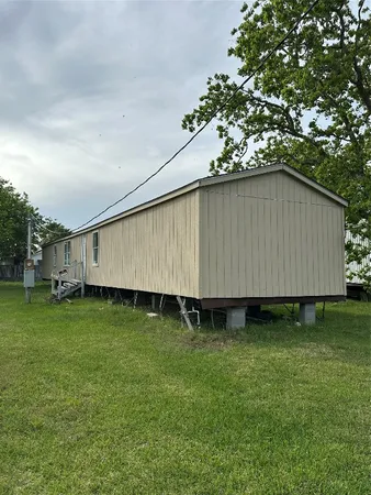 $89,000 | 320 4th Street, San Leon, TX 77539