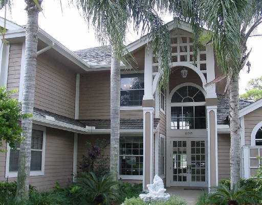 18765 Southeast River Ridge Road Jupiter, FL 33469 - Photo 1 of 4 Primary Photo