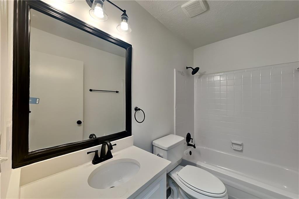 4522 Inlet Road Marietta, GA 30066 - Photo 17 of 19 Gallery Image 17