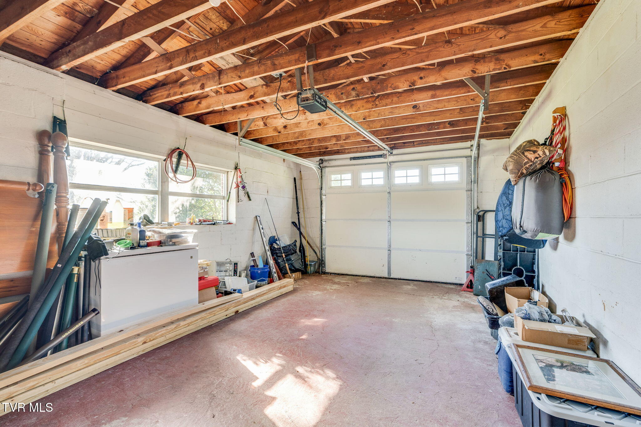 599 River Bend Road Bristol, TN 37620 - Photo 24 of 34 24