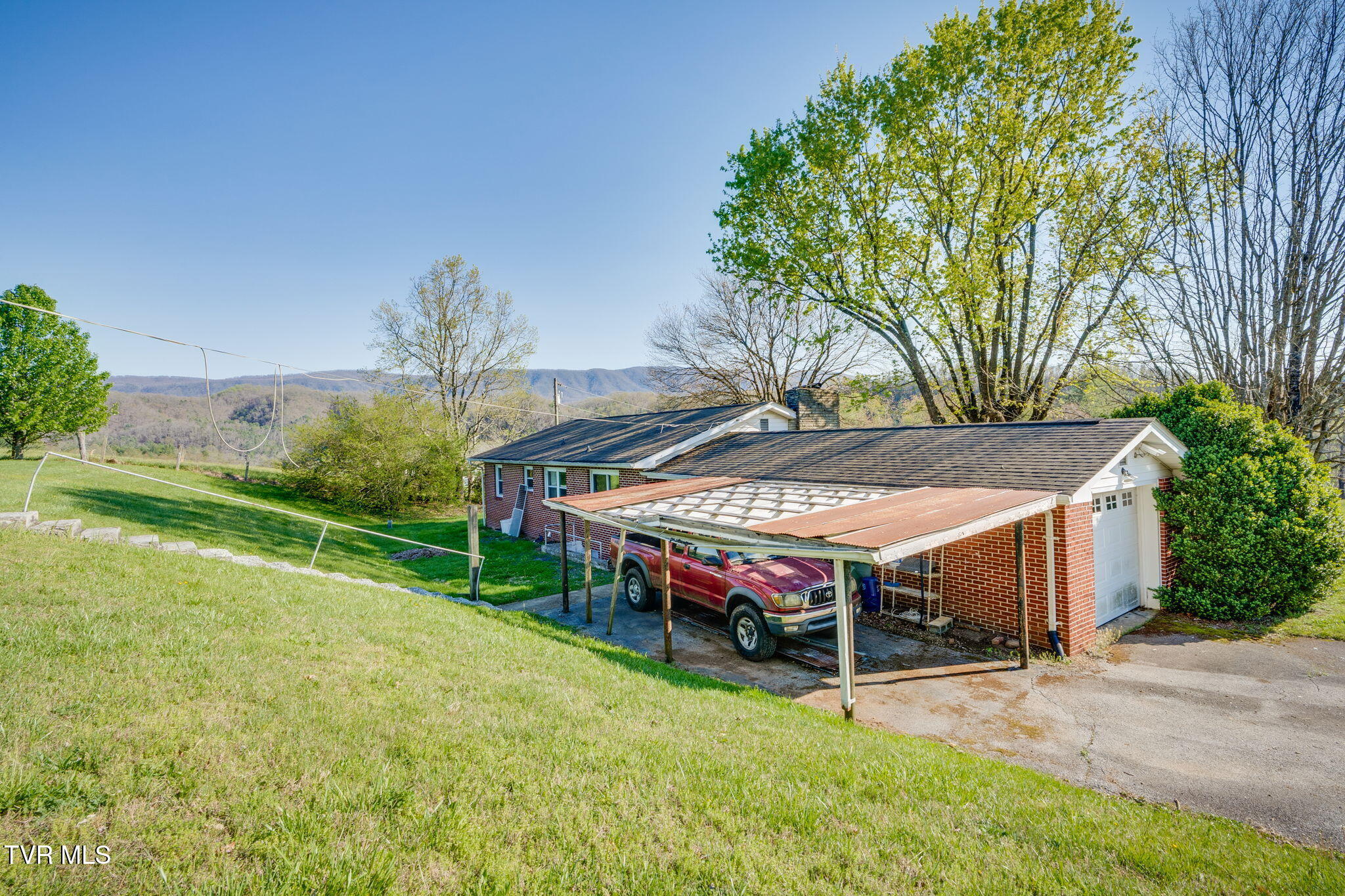 599 River Bend Road Bristol, TN 37620 - Photo 27 of 34 27