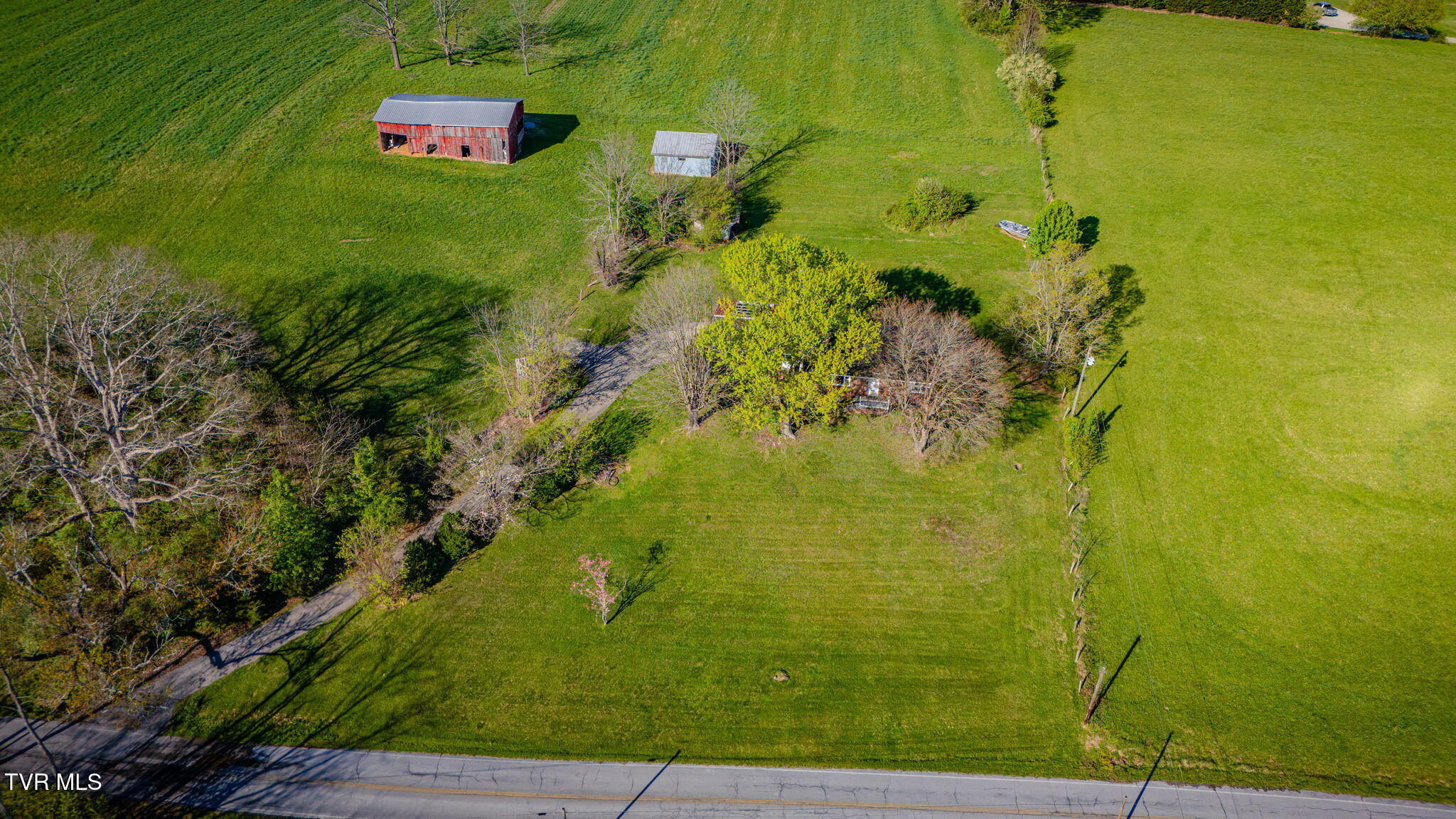599 River Bend Road Bristol, TN 37620 - Photo 29 of 34 29