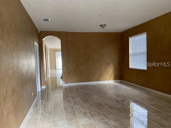 $2,700 | 4905 Alavista Drive, Orlando, FL 32837