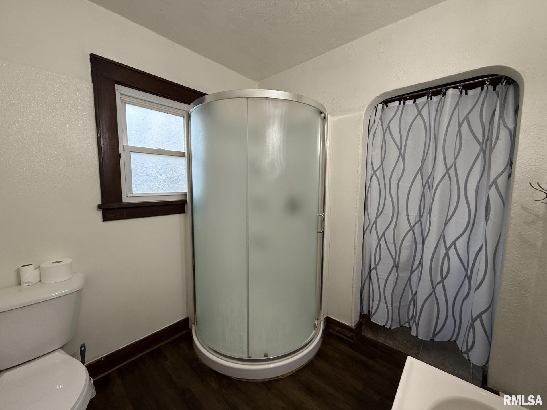 215 South Chamberlain Street Roseville, IL 61473 - Photo 25 of 35