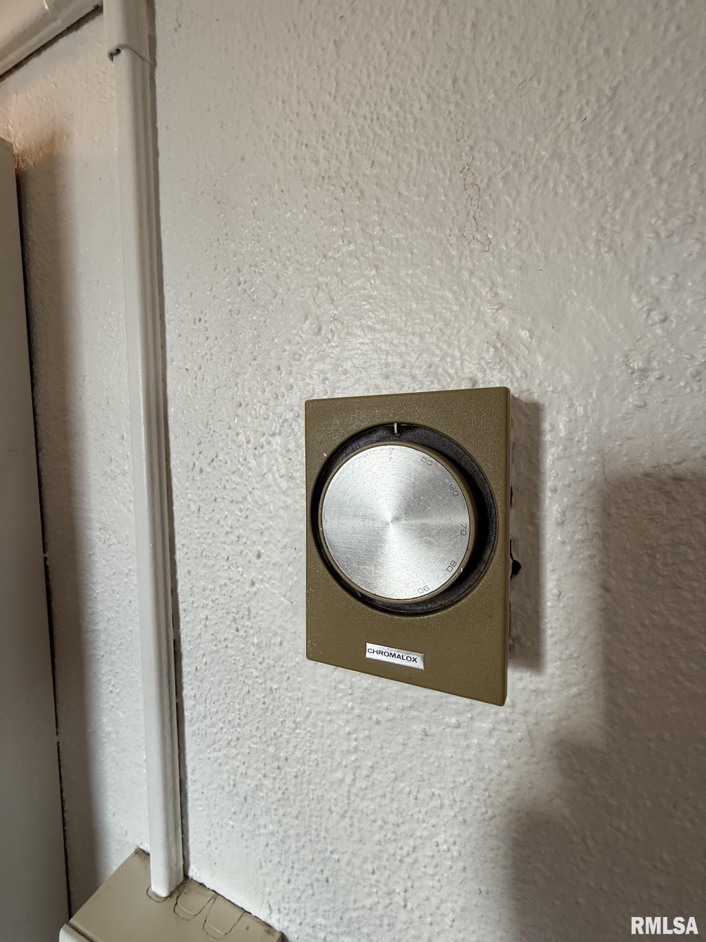 215 South Chamberlain Street Roseville, IL 61473 - Photo 29 of 35