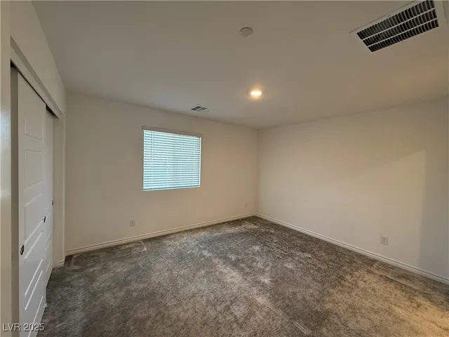 $1,950 | 10774 Astell Isle Court, Las Vegas, NV 89166