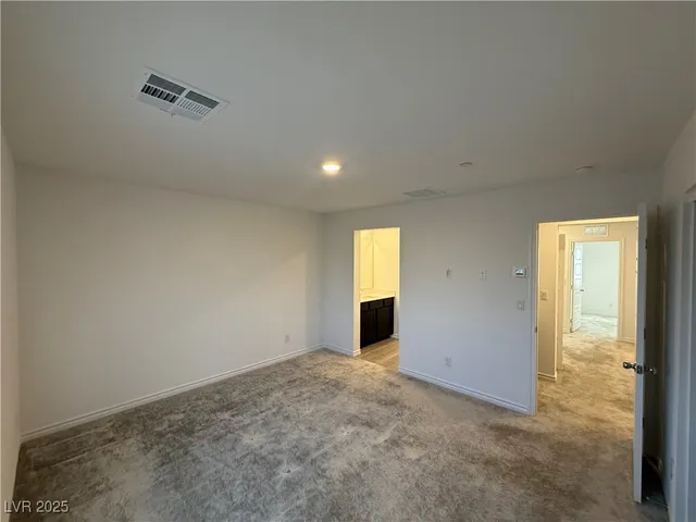 $1,950 | 10774 Astell Isle Court, Las Vegas, NV 89166