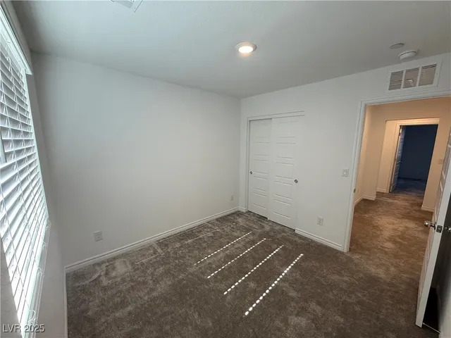 $1,950 | 10774 Astell Isle Court, Las Vegas, NV 89166