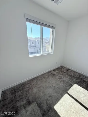 $1,950 | 10774 Astell Isle Court, Las Vegas, NV 89166