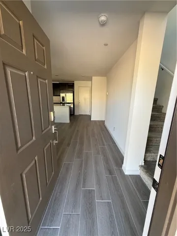 $1,950 | 10774 Astell Isle Court, Las Vegas, NV 89166