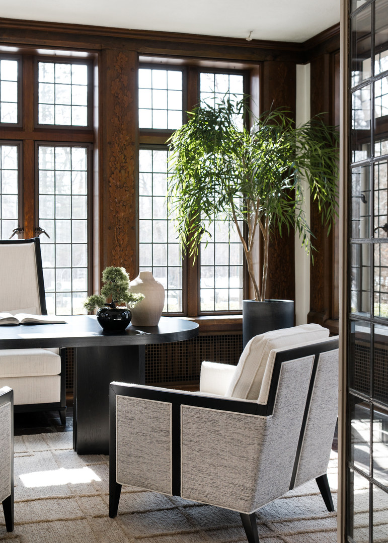 1650 Green Bay Road Lake Bluff, IL 60044 - Photo 12 of 63 a living room with furniture and a potted plant