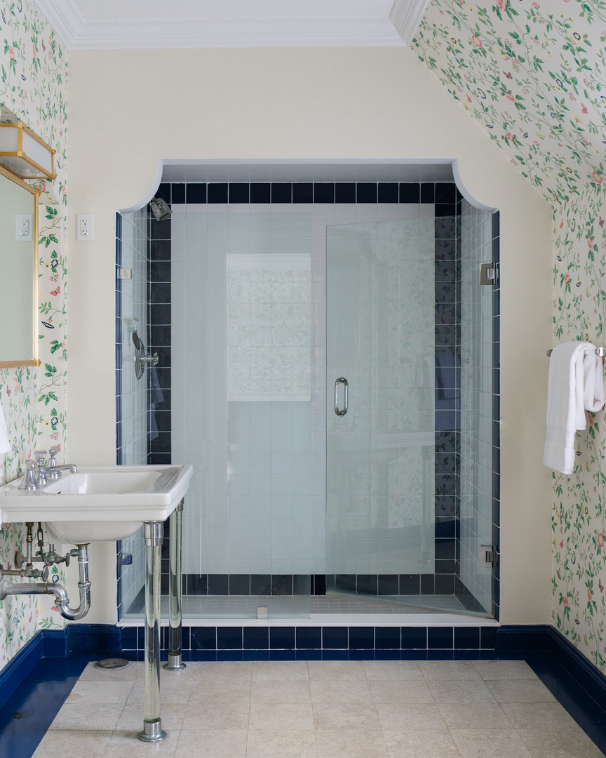 1650 Green Bay Road Lake Bluff, IL 60044 - Photo 45 of 63 a bathroom with a sink and a mirror