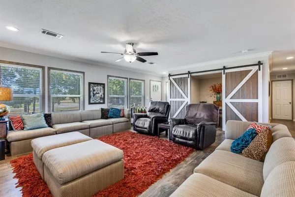 $1,950 | 3730 County Road 997, McKinney, TX 75071