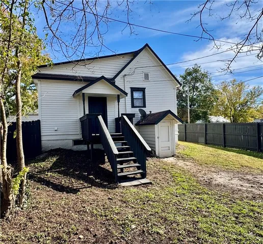 $163,900 | 613 South Washington Street, Clinton, MO 64735