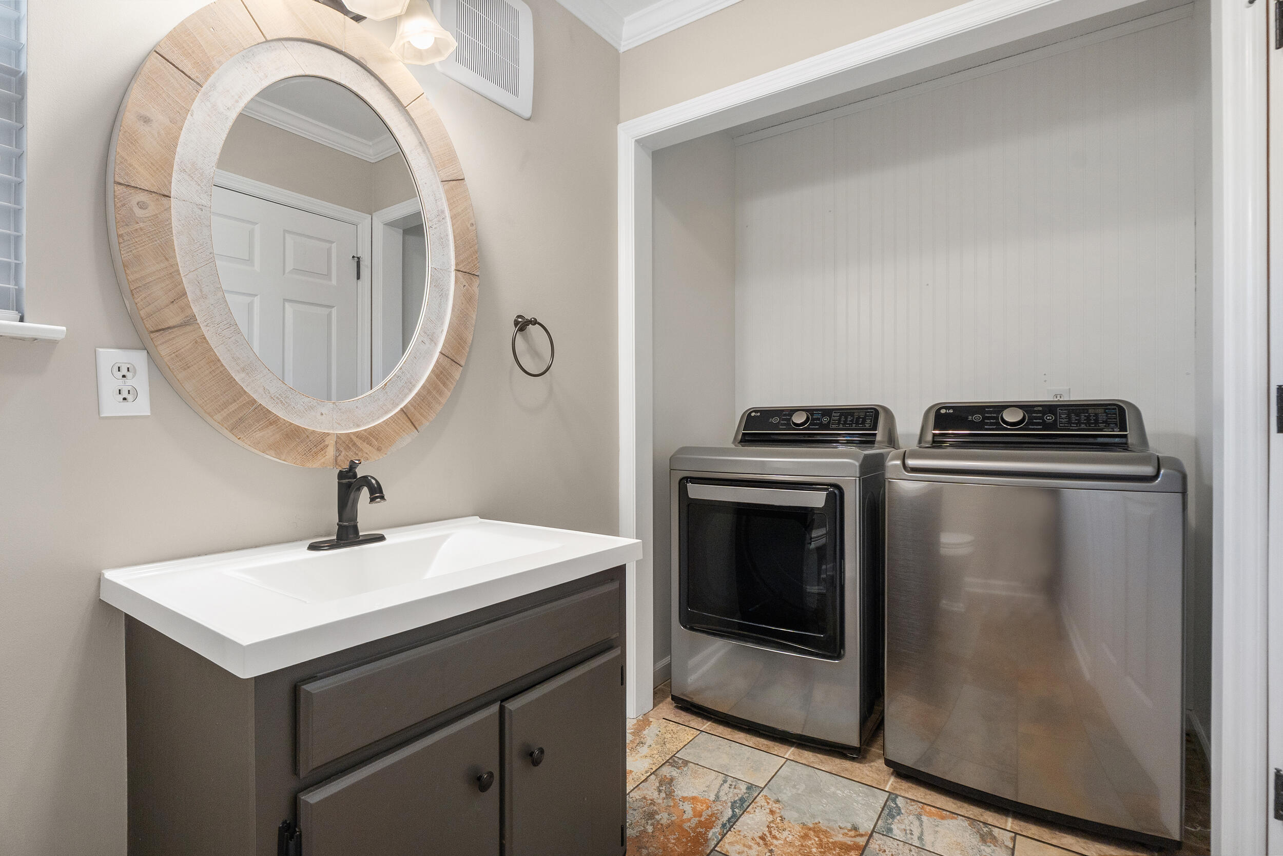 8514 Oak View Drive Chattanooga, TN 37421 - Photo 21 of 30 dsc04035