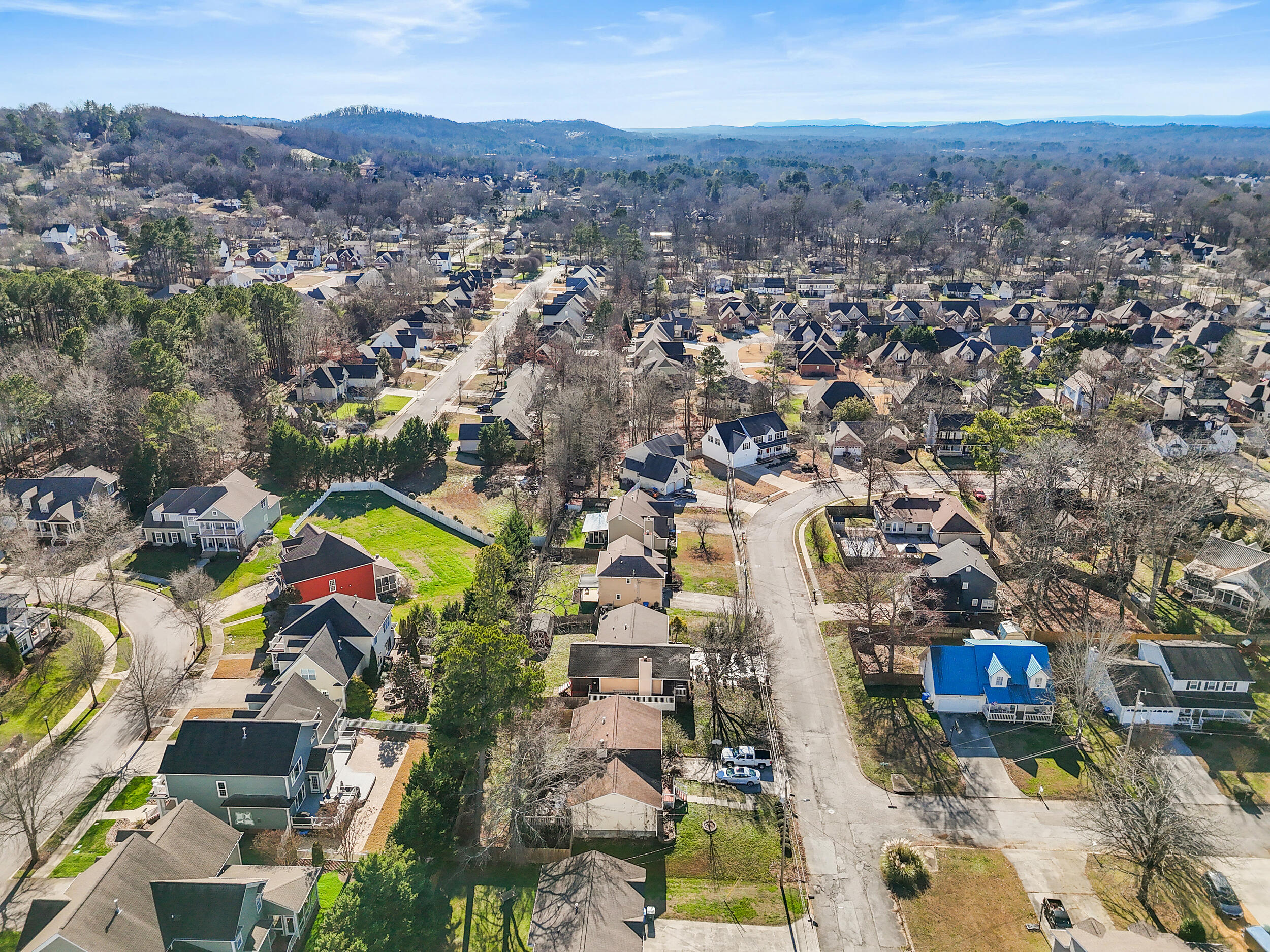 8514 Oak View Drive Chattanooga, TN 37421 - Photo 8 of 30 dji_20260114031411_0114_d