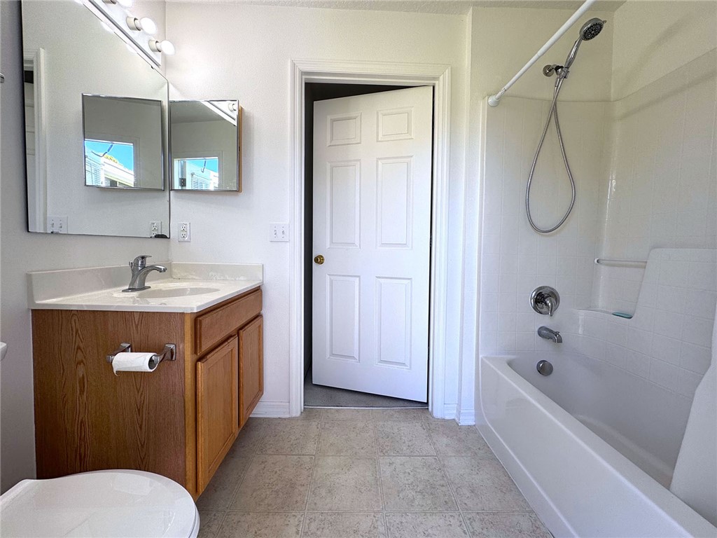 649 Chesser Avenue Sebastian, FL 32958 - Photo 23 of 36 a bathroom with a tub sink and mirror