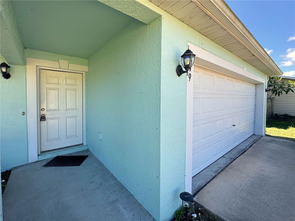 649 Chesser Avenue Sebastian, FL 32958 - Photo 5 of 36 a view of front door