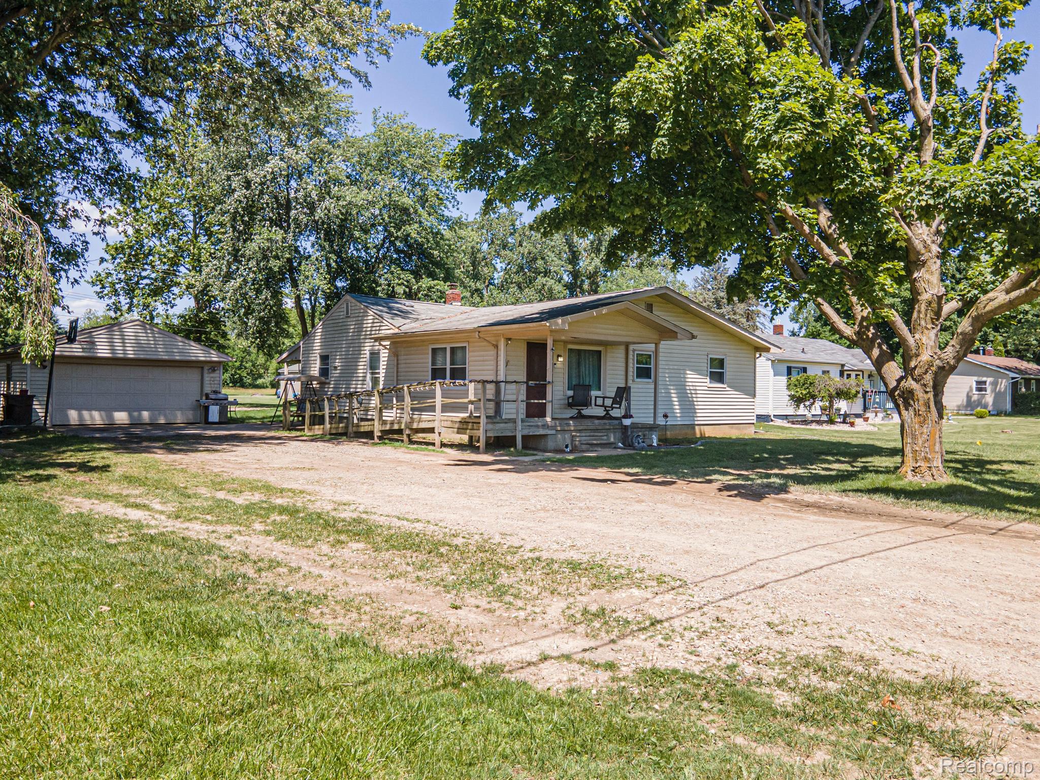 49720 Martz Road Belleville, MI 48111 - Photo 1 of 10 Gallery Image 1