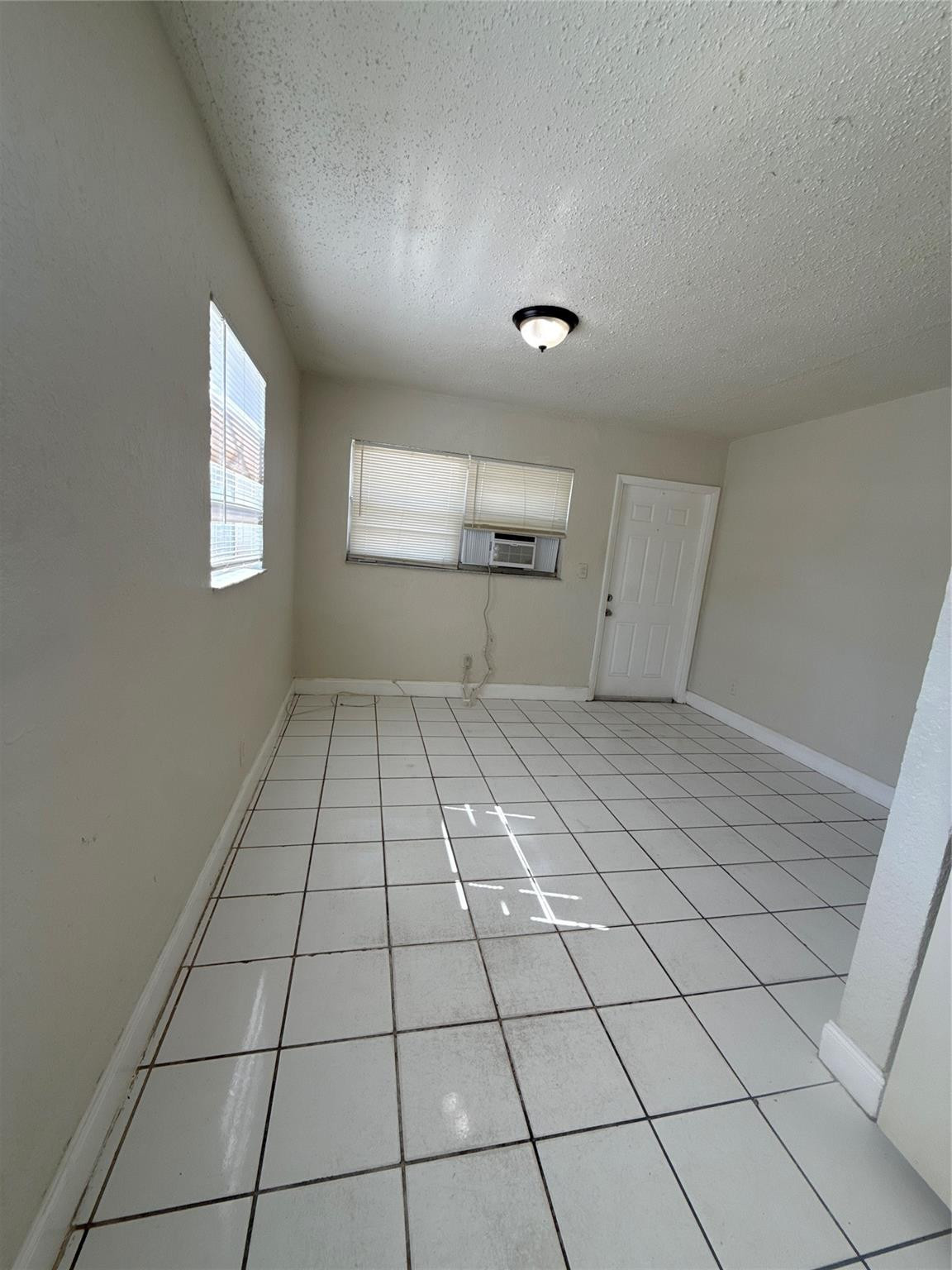 720 Southwest 7th Street, Unit 1 Dania Beach, FL 33004 - Photo 8 of 26 Photo 8