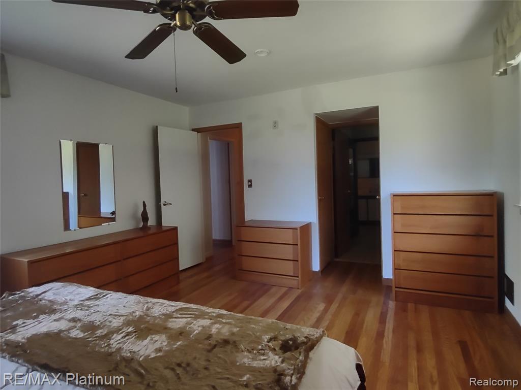 22550 Chubb Road Northville, MI 48167 - Photo 9 of 40 Gallery Image 9