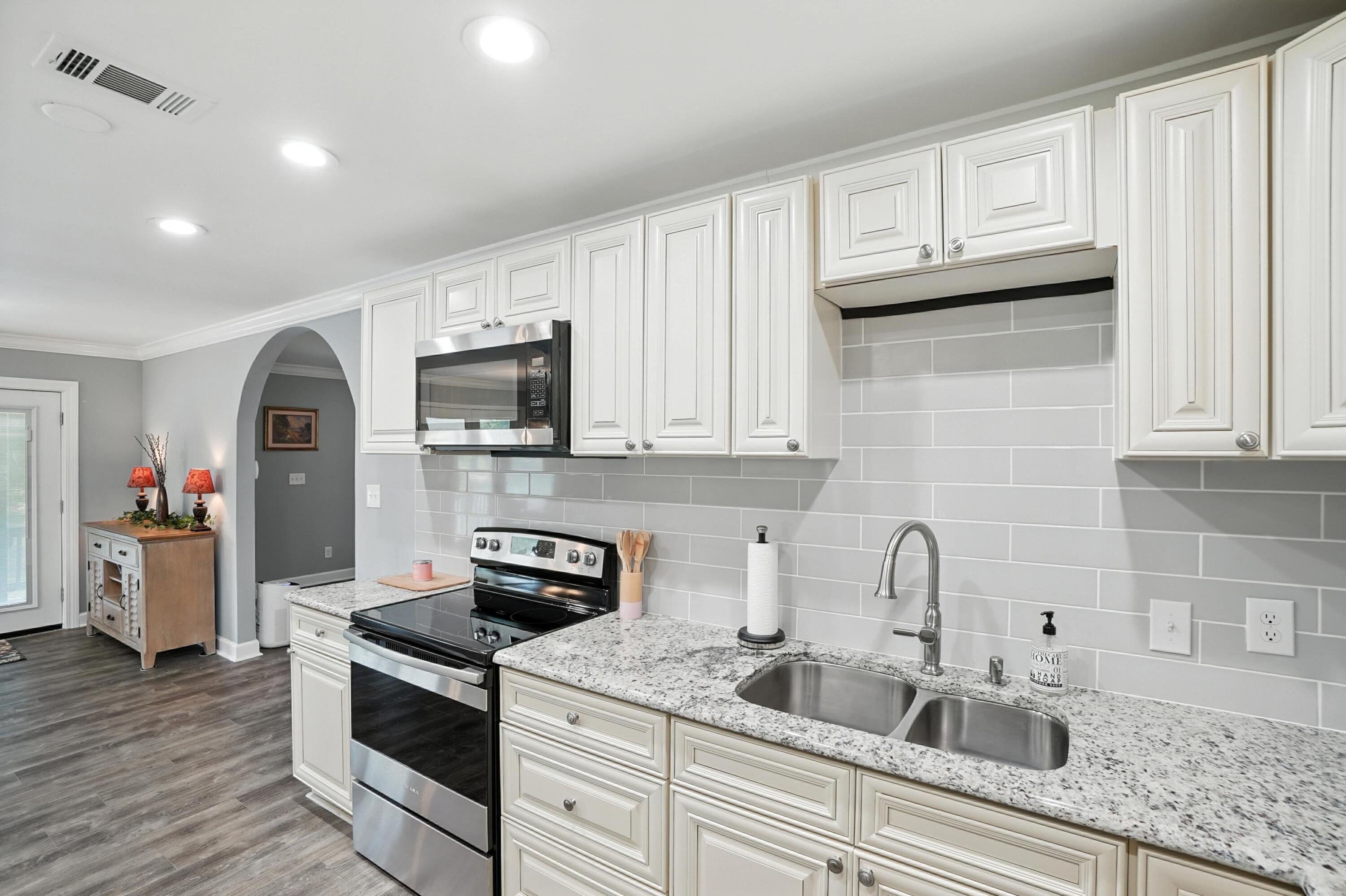 4608 Riley Road Milton, FL 32583 - Photo 17 of 69 012_4608_Riley_Rd