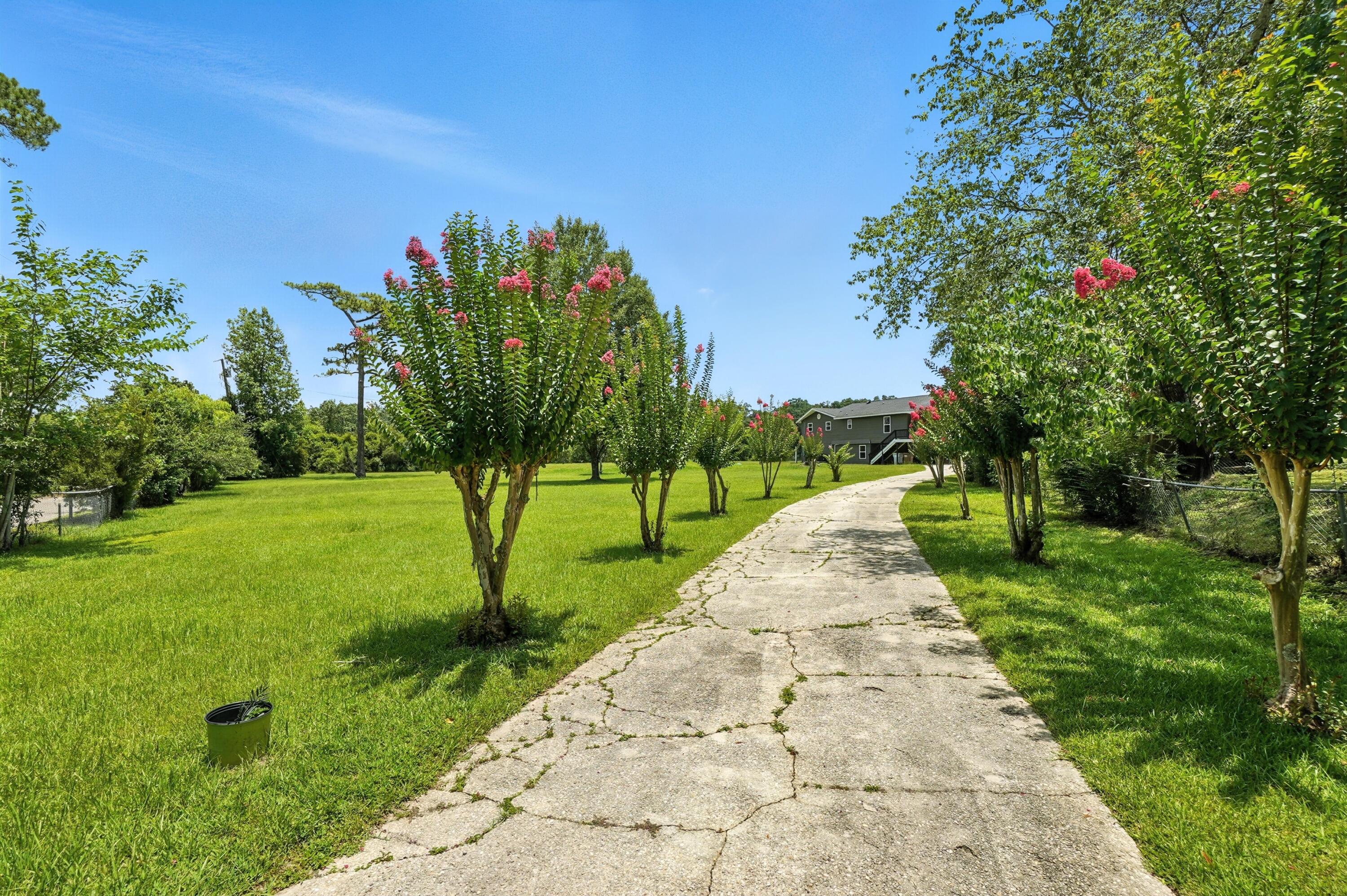 4608 Riley Road Milton, FL 32583 - Photo 2 of 69 002_4608_Riley_Rd
