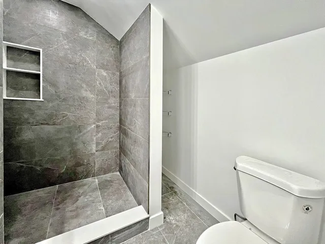 $575,000 | 14 Dyer Street, Unit 14, Rockland, MA 02370