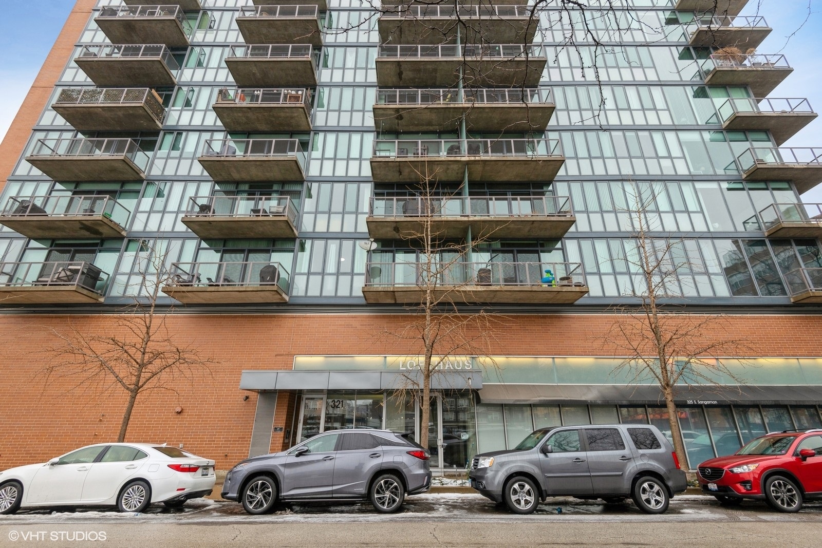 321 South Sangamon Street, Unit 908 Chicago, IL 60607 - Photo 1 of 15 Gallery Image 1