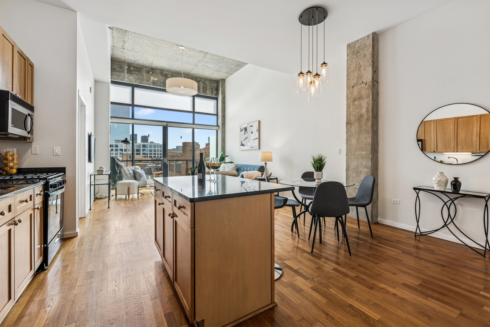 321 South Sangamon Street, Unit 908 Chicago, IL 60607 - Photo 3 of 15 Gallery Image 3