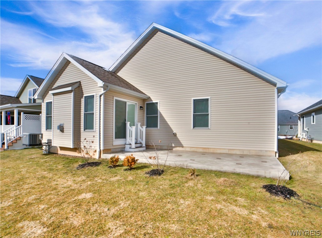 109 Grambo Drive Lancaster, NY 14086 - Photo 2 of 48