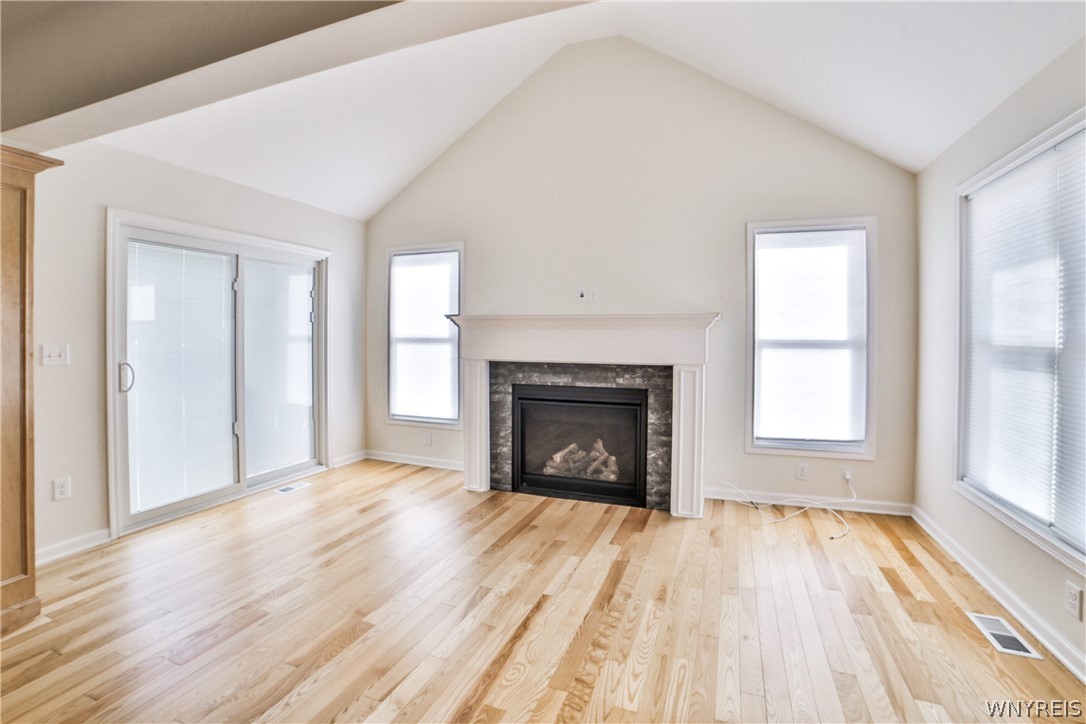 109 Grambo Drive Lancaster, NY 14086 - Photo 6 of 48