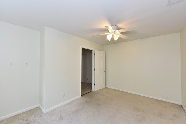 262 Holiday Lane, Unit 262 Hainesville, IL 60073 - Photo 20 of 23