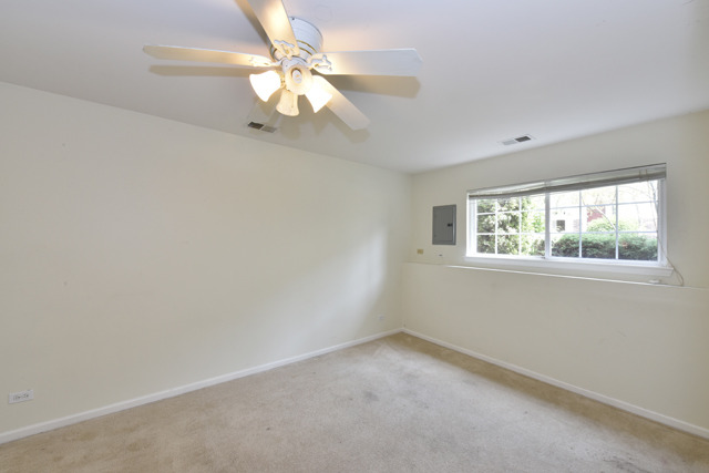 262 Holiday Lane, Unit 262 Hainesville, IL 60073 - Photo 21 of 23