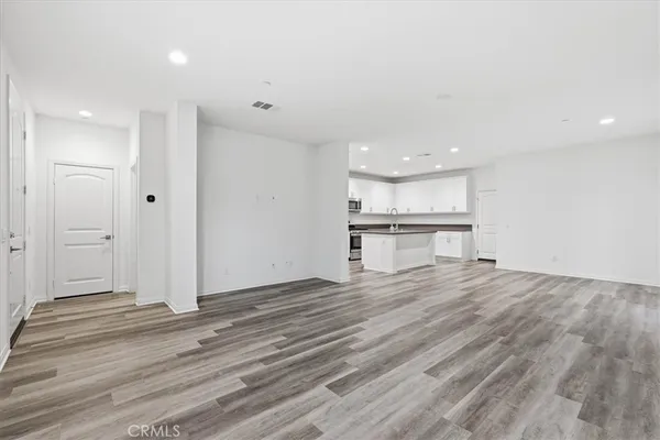 $549,999 | 1207 Garnet Court, Colton, CA 92324