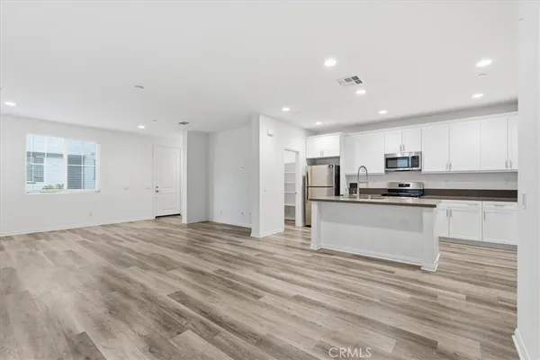 $549,999 | 1207 Garnet Court, Colton, CA 92324