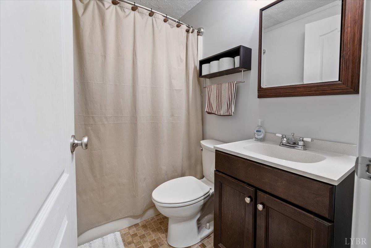 534 Dearborn Road Evington, VA 24550 - Photo 8 of 43 Gallery Image 8