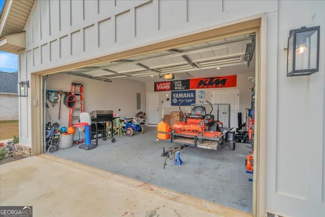 $349,000 | 117 Field View Lane, Kathleen, GA 31047