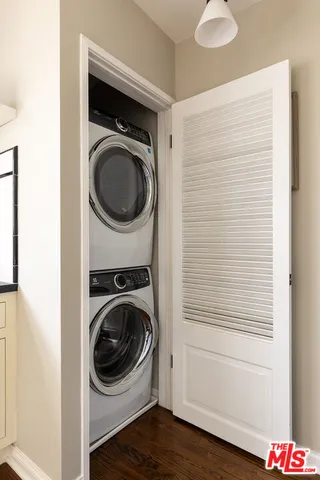 $1,199,000 | 118 1/2 Flores Street, Los Angeles, CA 90048