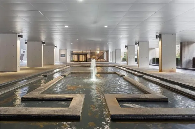 a picture of a black and white photo