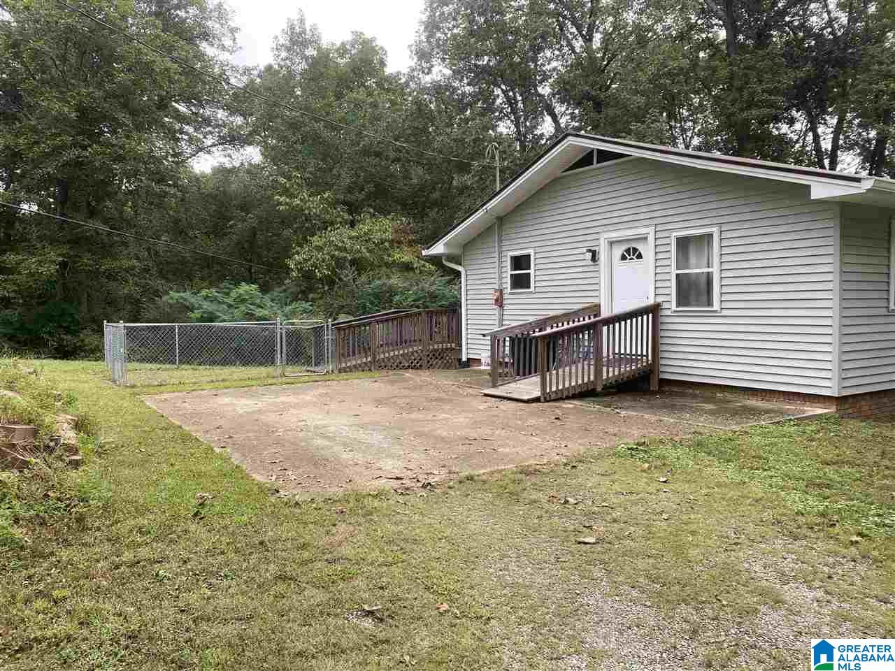 1421 Dovertown Road Cordova, AL 35550 - Photo 3 of 23
