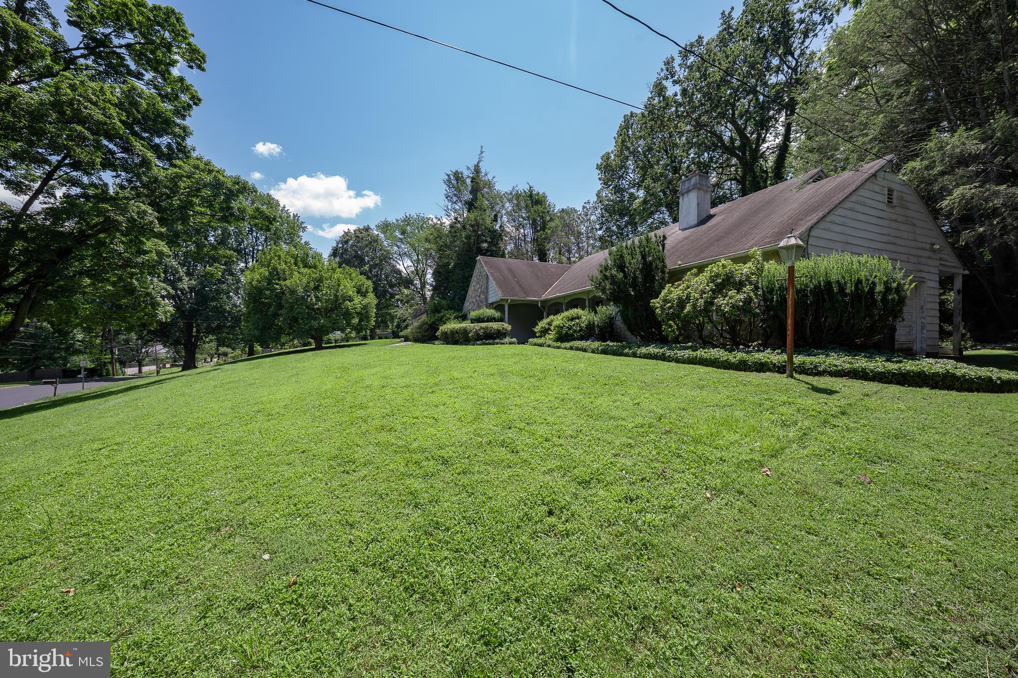 2227 North Stone Ridge Lane Villanova, PA 19085 - Photo 2 of 49 a view of a garden