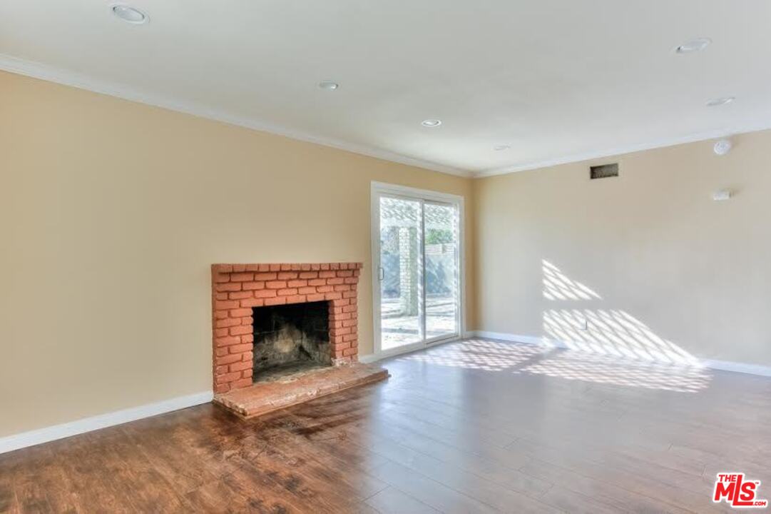 2769 West 7th Street Rialto, CA 92376 - Photo 6 of 11