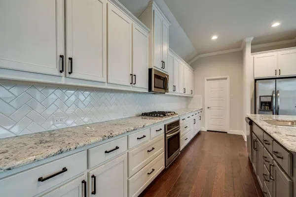 $2,640 | 605 Boardwalk Way, Argyle, TX 76226